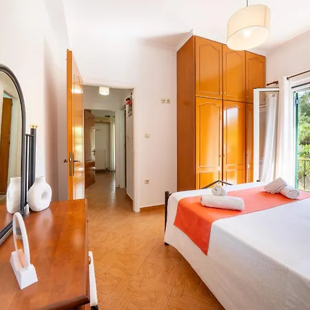 Kallithea House Corfu - Courtyard & Days Apartment
