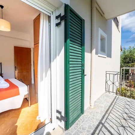 Kallithea House Corfu - Courtyard & Days *